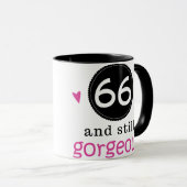 彼女のための66そしてまだ豪華な誕生日プレゼントのアイディア マグカップ (正面右)