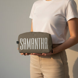 彼女のためや母の日のオーダーメイド名前入りトートイレバッグ ドップキット