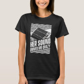 彼女のサウンドは私を熱狂するStudio Sound Engineer Hに駆動 Tシャツ (正面)
