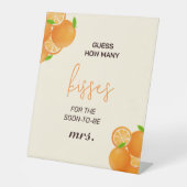 彼女のスクイーズ ブライダルシャワーが見つかった 台座サイン (正面)