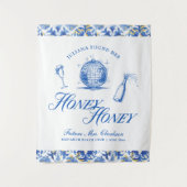 彼女のハニーハニーブルーグリークバチェロレッテ タペストリー (正面)