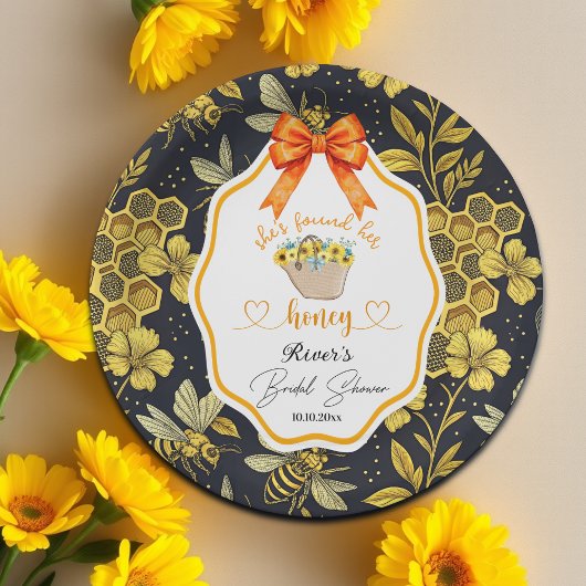 彼女のハニーブライダルシャワーが見つかった ペーパープレート