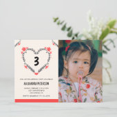 彼女のフローラハートのための3番目の誕生日招待状 招待状 (スタンド正面)