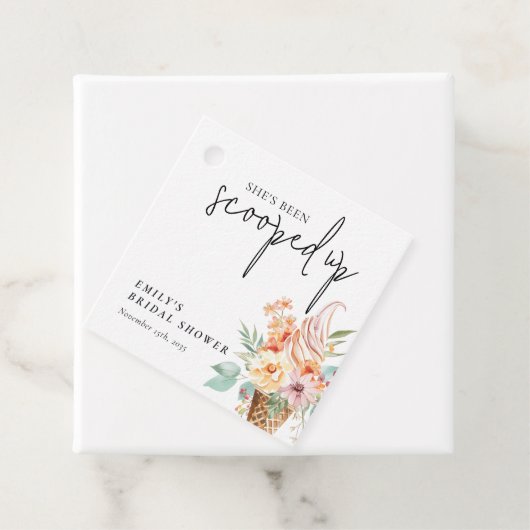 彼女のブライダルシャワーが計画された フェイバータグ (インサイチュ)