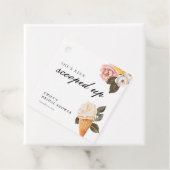 彼女のブライダルシャワーが計画された フェイバータグ (インサイチュ)