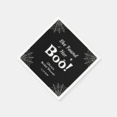 彼女のブーを見つけた ブラック ハロウィン ブライダルシャワー スタンダードカクテルナプキン (角)