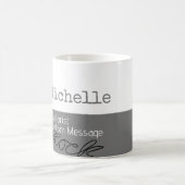 彼女のプロフェッショナル（ギタリスト）半灰色の半白 コーヒーマグカップ (中央)