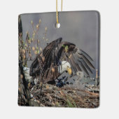彼女のベビーとハゲ・イーグル セラミックオーナメント (左)