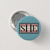 彼女の代名詞は女性の性別 缶バッジ (正面&裏面)