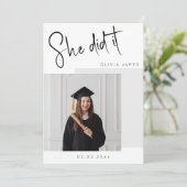 彼女の写真での卒業式の様子 招待状 (スタンド正面)