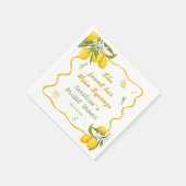 彼女の大切な人と一緒に オリジナル 彼女のメインスクイーズ ブライダルシャワーレモン スタンダードカクテルナプキン (角)