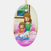 彼女の娘が付いている母読書 セラミックオーナメント (右)