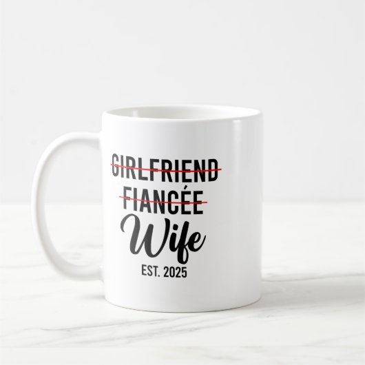 彼女の婚約者の妻結婚の新郎の結婚したEst。 コーヒーマグカップ (左)