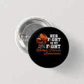 彼女の戦いは私の多発性硬化症オレンジリ 缶バッジ (正面&裏面)