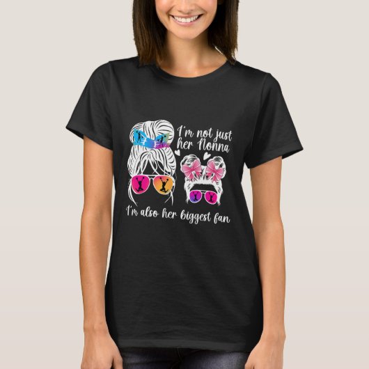 彼女の最大のファン チアリーダーおばあちゃんの応援 Tシャツ (正面)