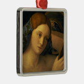 彼女の洗面所の若い女性 メタルオーナメント (右)