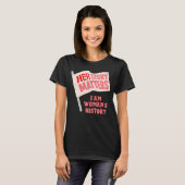 彼女の物語は私が女性の歴史である旗を扱う Tシャツ (正面フル)