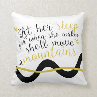 彼女の睡眠の枕を許可して下さい クッション