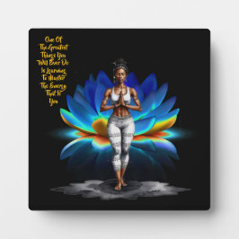 彼女の知恵をマスターするエネルギープラークとイーゼル フォトプラーク