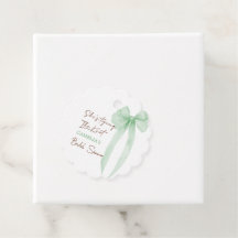 彼女の結婚式の準備 シャワーのグリーンボウ