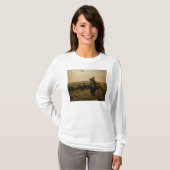 彼女の群を持つShepherdess、1863年 Tシャツ (正面フル)