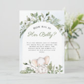 彼女の腹の少年の青い赤ちゃんシャワーゲームの大きさ 招待状 (スタンド正面)