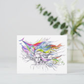 彼女の髪に夢を持つ女の子超現実的なファンタジーアート ポストカード (スタンド正面)