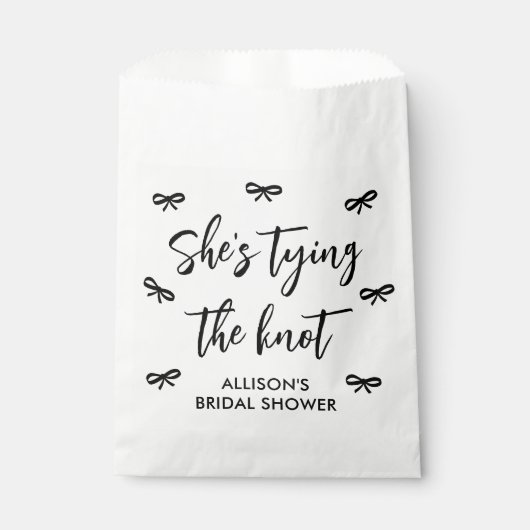 彼女の黒いリボンの結婚前パーティー フェイバーバッグ (正面)
