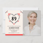 彼女の89歳の誕生日にエレガントな赤い花のハート 招待状 (正面)