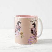 彼女はおもしろいだ！ ツートーンマグカップ (正面右)