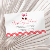 彼女はさくらんぼの上の赤ちゃんシャワー表示シャワー エンクロージャーカード