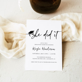 彼女はそれを卒業招待状した 招待状