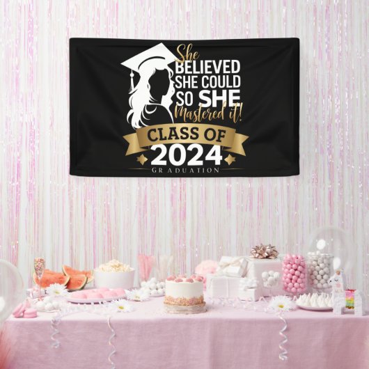 彼女はできる と信じて マスターした 2024 横断幕 (パーティー)