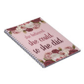 彼女はでき信じるように、バラ金ゴールドフローラ ノートブック (右側)