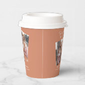 彼女はで信じきるだけ、卒業の紙を書いた 紙コップ (右)