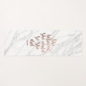 彼女はで信じきるようにしたパーソナライズされた ヨガマット (正面(横))