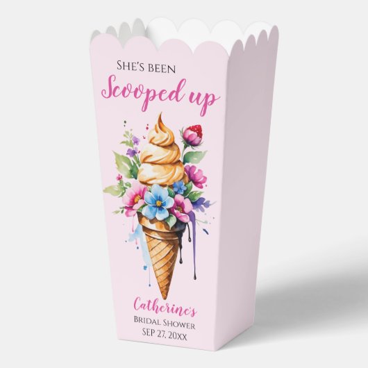 彼女はアイスクリームの結婚前お披露目会で大盛り上がりだ! フェイバーボックス (裏面)