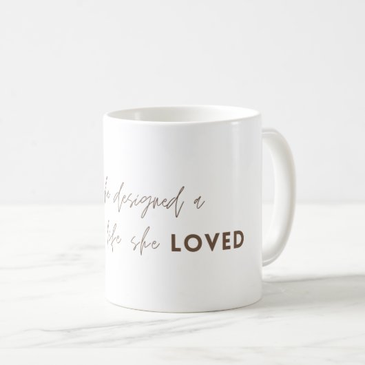 彼女はコーヒーマグが大好きな生活をデザインした コーヒーマグカップ (正面右)