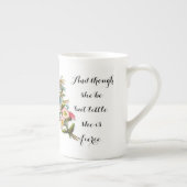 彼女はシェークスピアの激しく粋な引用文です ボーンチャイナマグカップ (右)