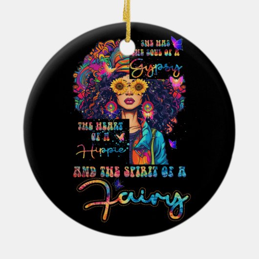 彼女はジプシーの女としてヒッピーのハートを持っている セラミックオーナメント (裏面)
