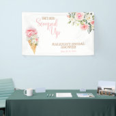 彼女はスクープされたブライダルシャワー旗 横断幕 (トレードショー)