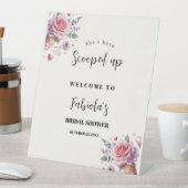 彼女はスクープされたブライダルシャワー歓迎のサイン 台座サイン (インサイチュ)