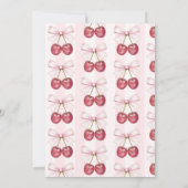 彼女はトップピンクさくらんぼのブライダルシャワー 招待状 (裏面)