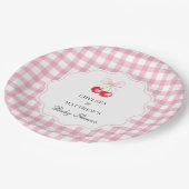 彼女はトップピンクの弓のさくらんぼベビーシャワー ペーパープレート (アングル)