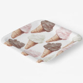 彼女はナポリブライダルシャワーをスクープされた ペーパープレート (傾斜あり)