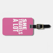 彼女はピンク色の多くを旅 ラゲッジタグ (正面横)