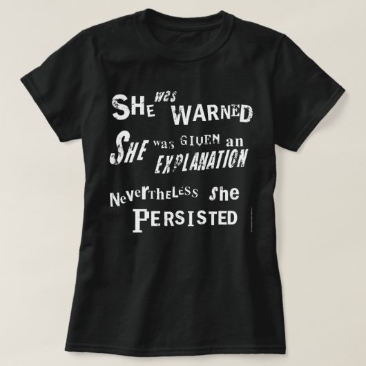 彼女はフェミニスト警告の暗闇だった Tシャツ (デザイン正面)