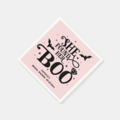 彼女はブハロウィーンのブライダルシャワーナプキンスを見つけた スタンダードカクテルナプキン (角)