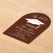 彼女はブルゴーニュの卒業をした アクリル招待状 (レイダウン)