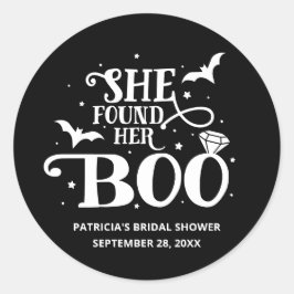 彼女はブーのハロウィーンブライダルシャワーを見つけた ラウンドシール